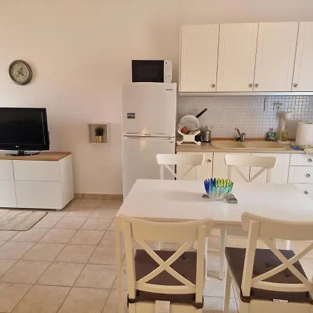 Lucas3 Lux Apartment Flogita