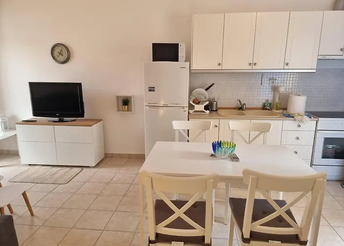 Lucas3 Lux Apartment Flogita